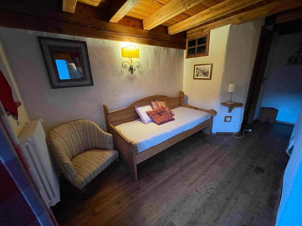Maison De Noe Arnad Luaran gambar